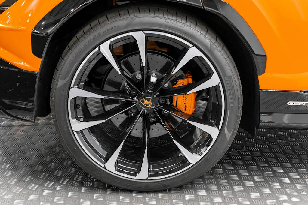 2024 Lamborghini Urus S 54