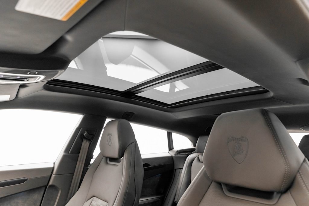2024 Lamborghini Urus S 64