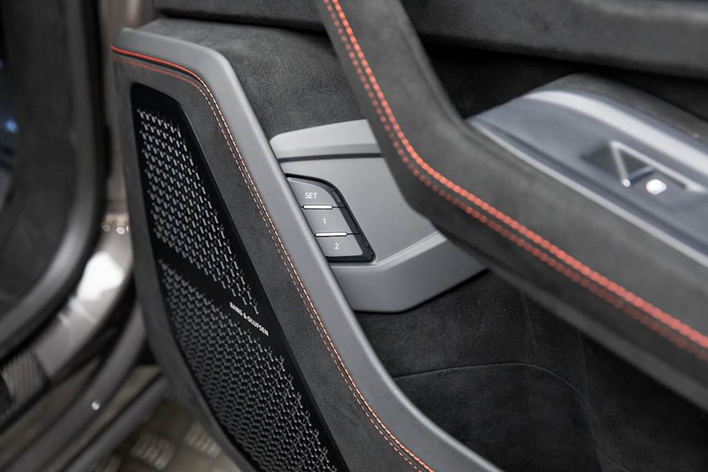 Thumbnail: 2023 Lamborghini Urus - 50