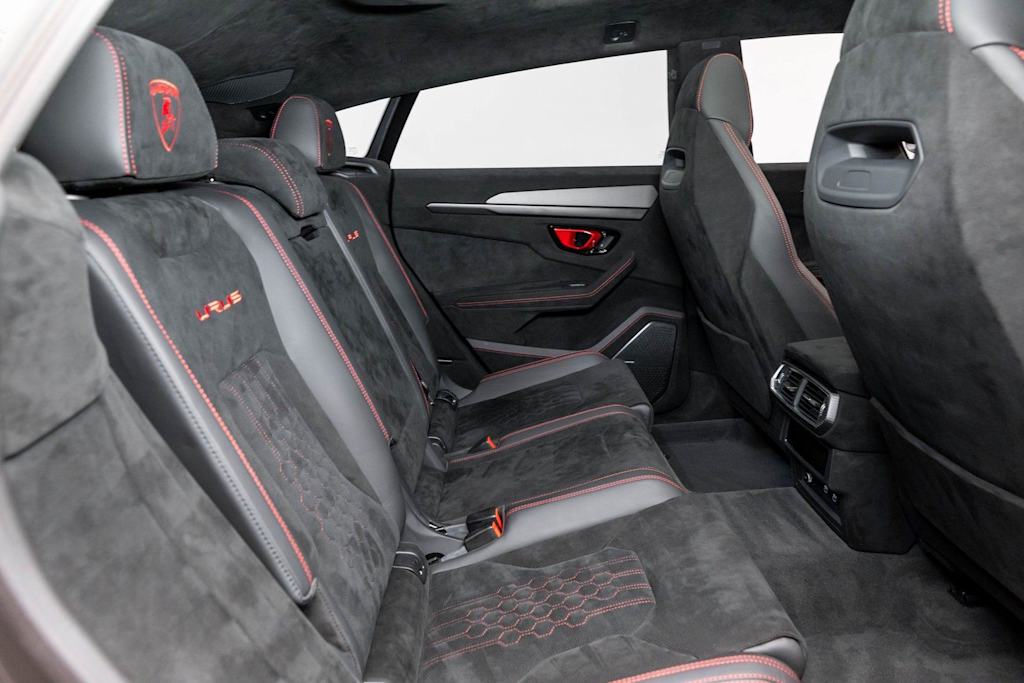 Thumbnail: 2023 Lamborghini Urus - 20