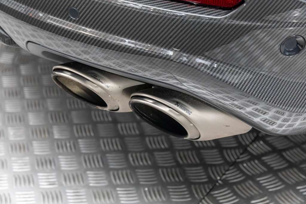 Thumbnail: 2024 Lamborghini Urus - 62