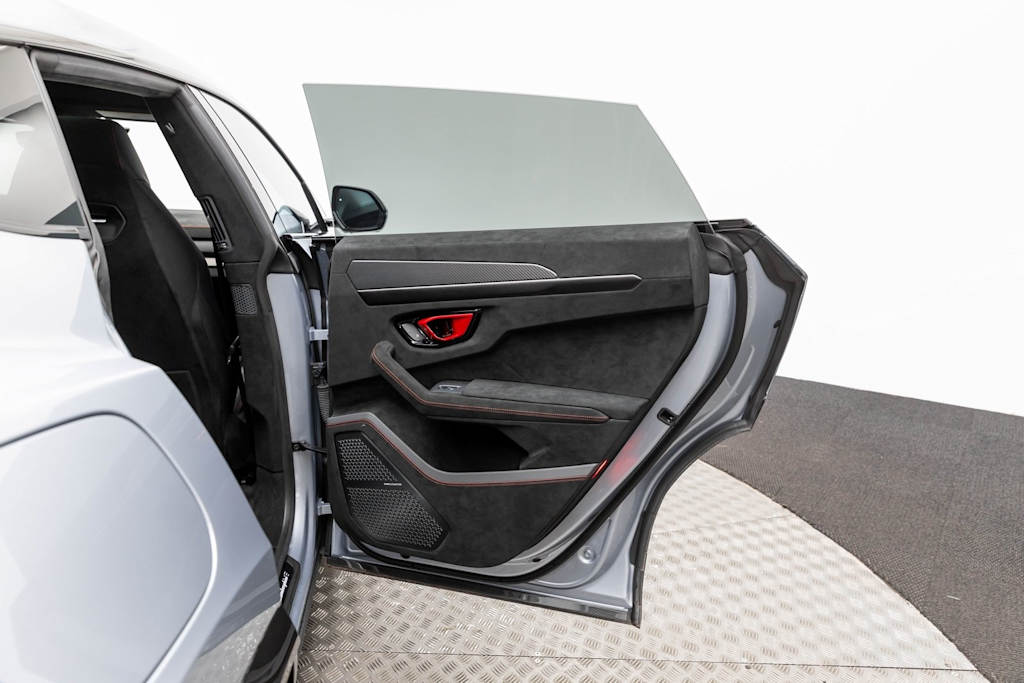 Thumbnail: 2024 Lamborghini Urus - 49