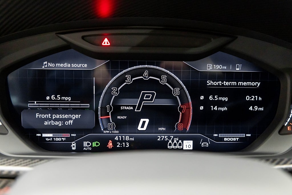 Thumbnail: 2024 Lamborghini Urus - 16