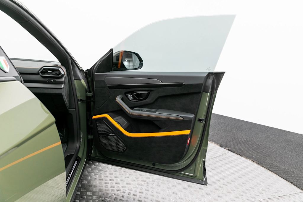 Thumbnail: 2024 Lamborghini Urus - 51