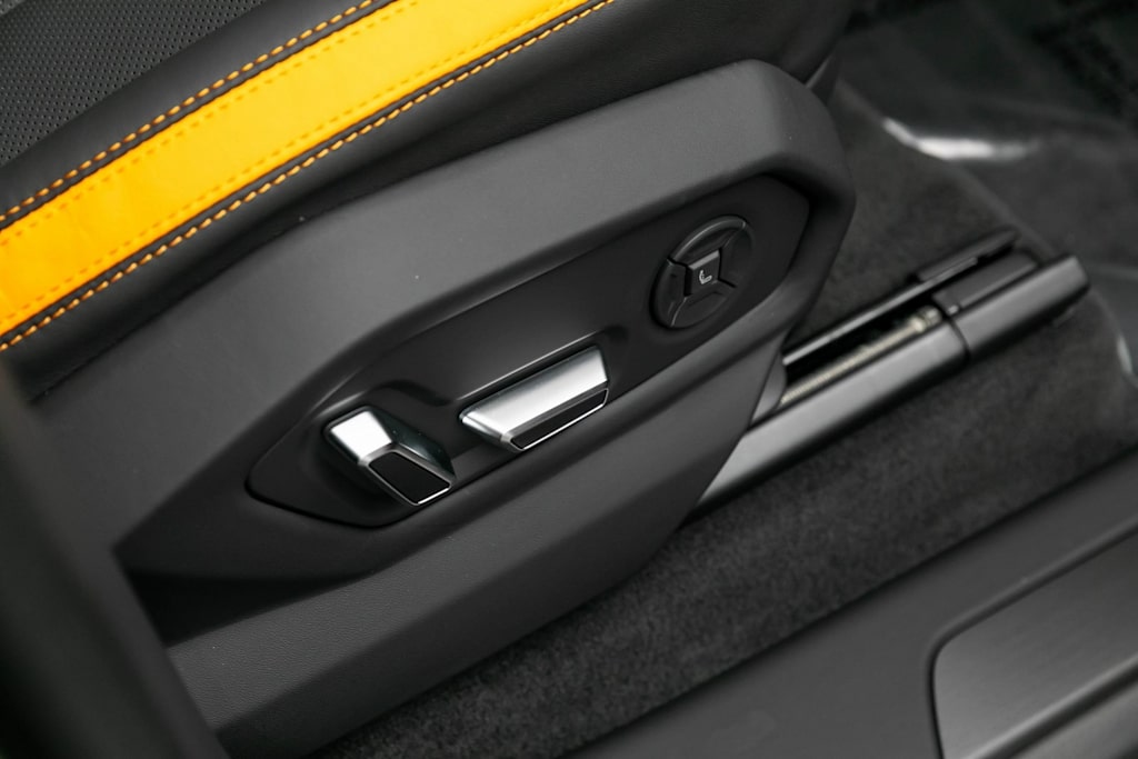 Thumbnail: 2024 Lamborghini Urus - 55
