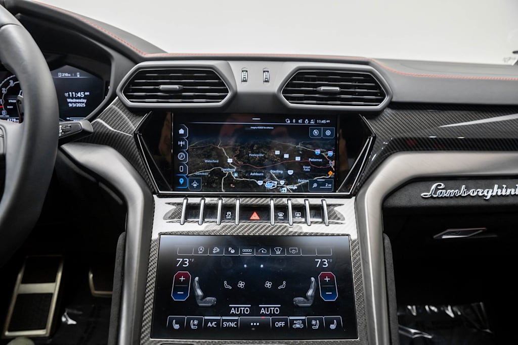 Thumbnail: 2024 Lamborghini Urus - 15