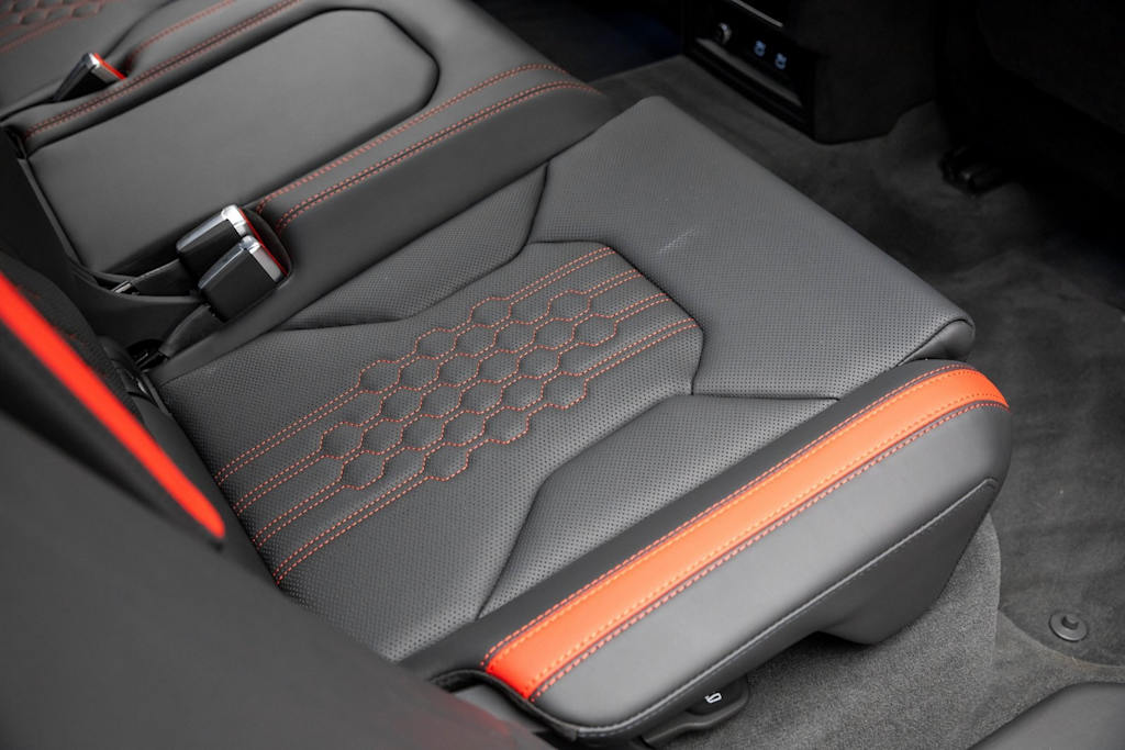 Thumbnail: 2024 Lamborghini Urus - 47