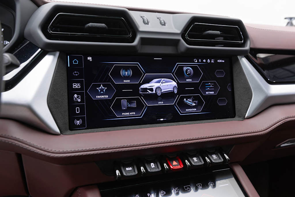 Thumbnail: 2026 Lamborghini Urus - 21