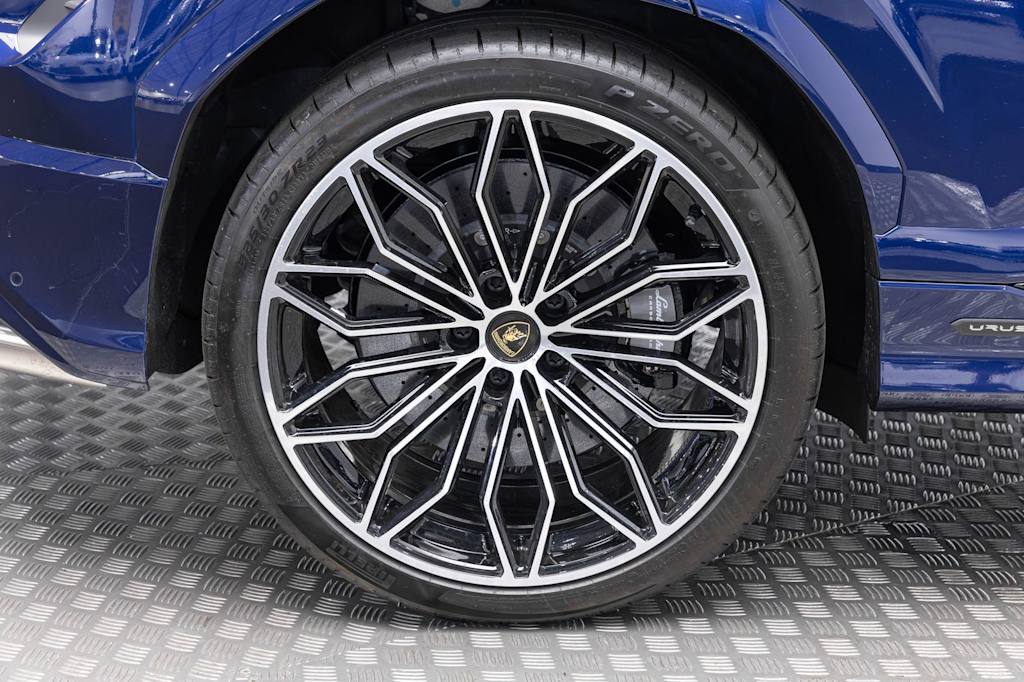 Thumbnail: 2026 Lamborghini Urus - 58