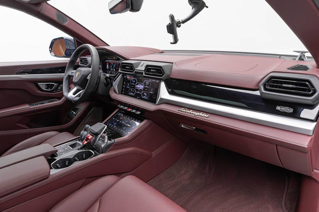 Thumbnail: 2026 Lamborghini Urus - 13