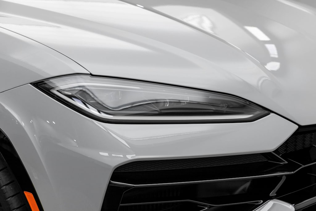 Thumbnail: 2025 Lamborghini Urus - 56