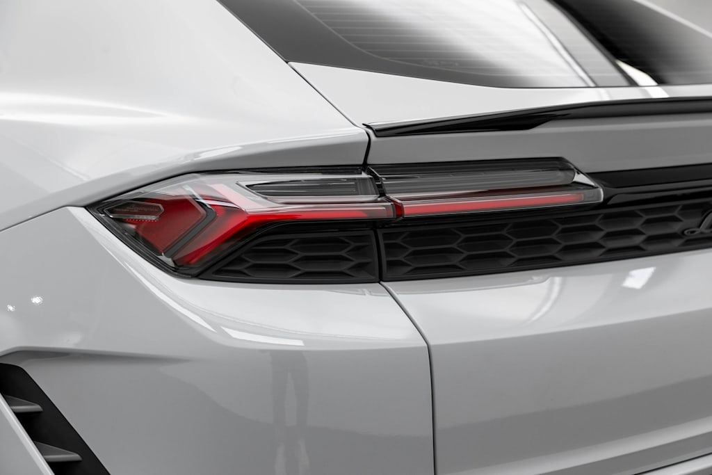 Thumbnail: 2025 Lamborghini Urus - 63
