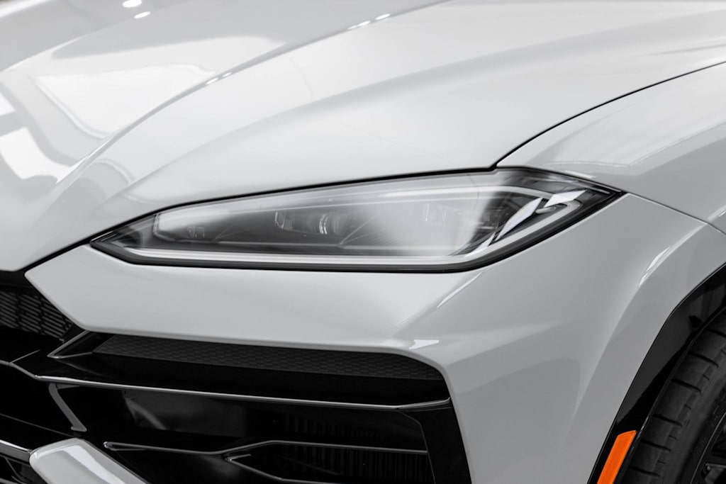 Thumbnail: 2025 Lamborghini Urus - 57