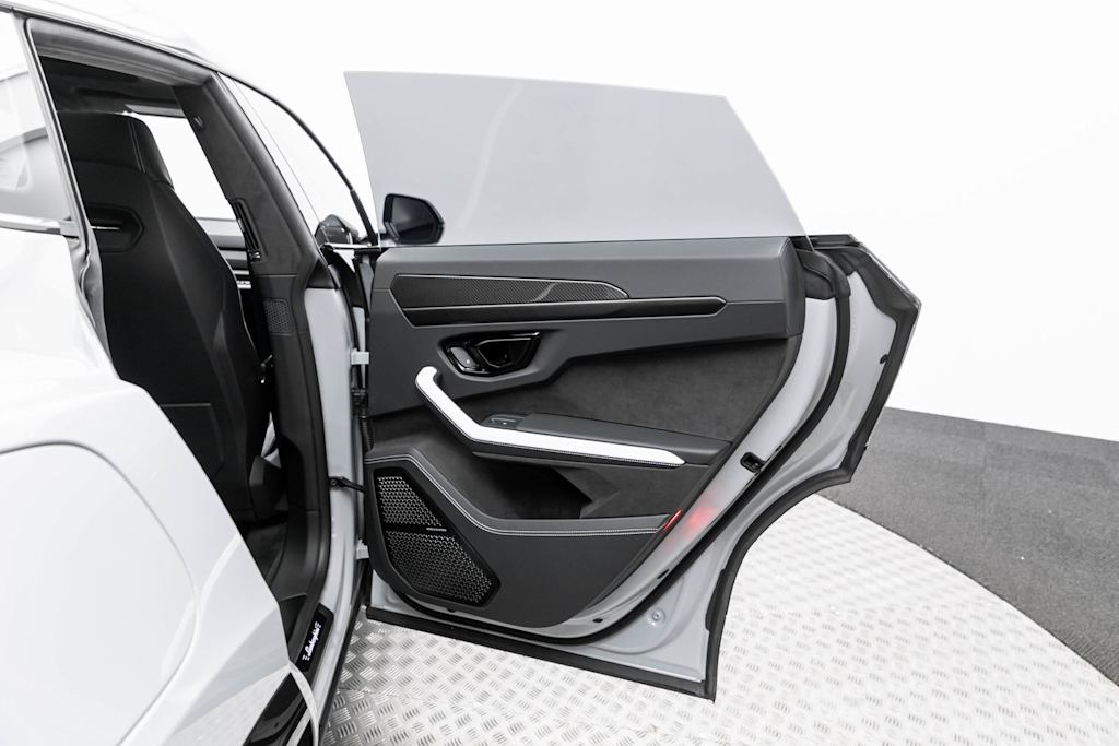 Thumbnail: 2025 Lamborghini Urus - 42
