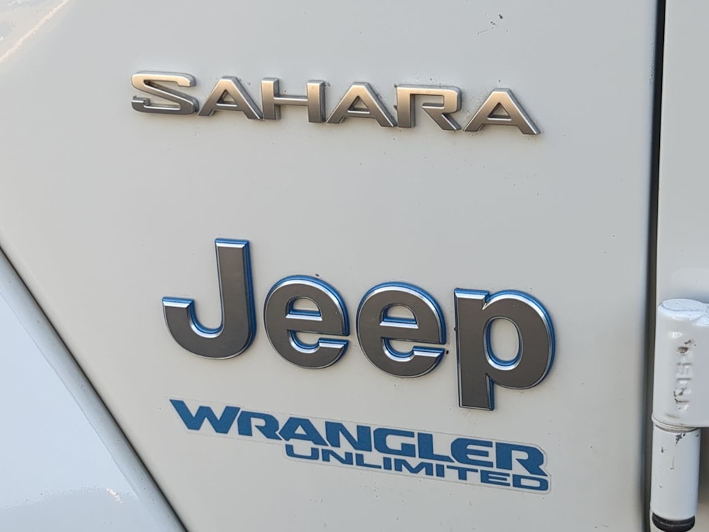 2022 Jeep Wrangler Unlimited Sahara 4xe 7