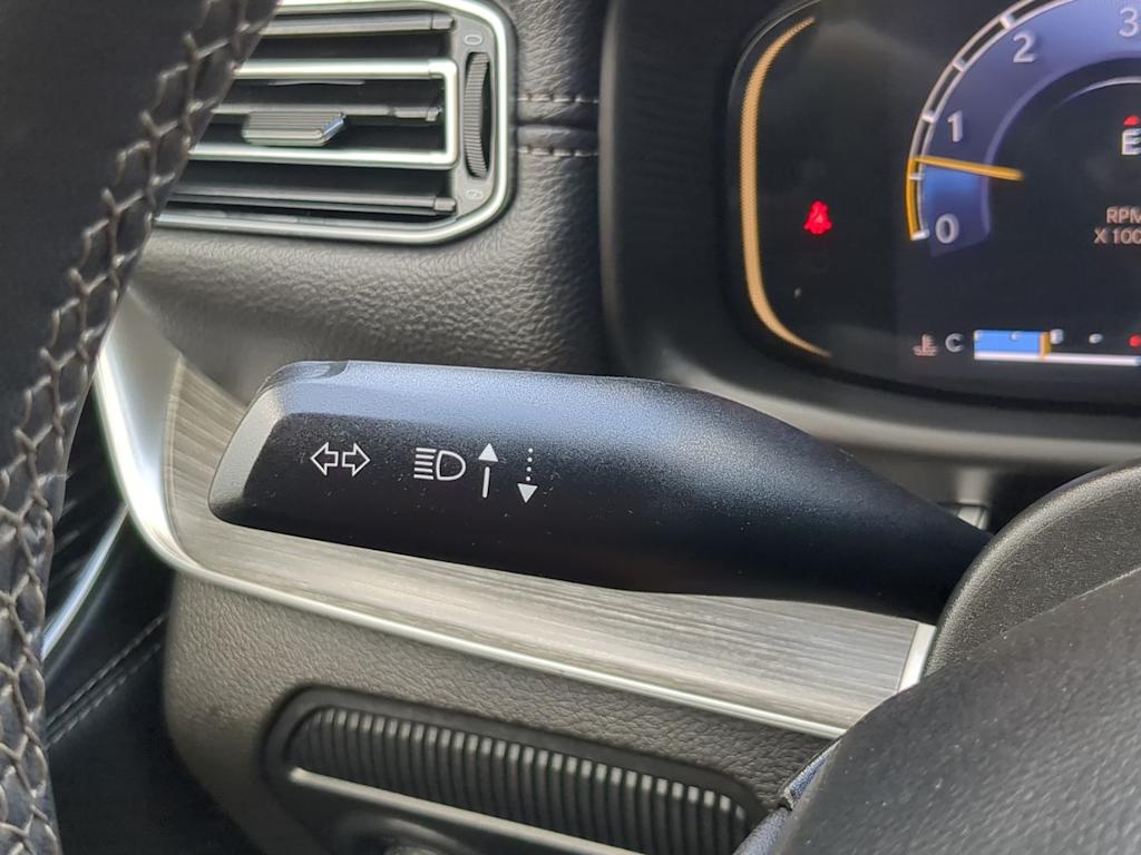 Thumbnail: 2024 Jeep Wagoneer - 30