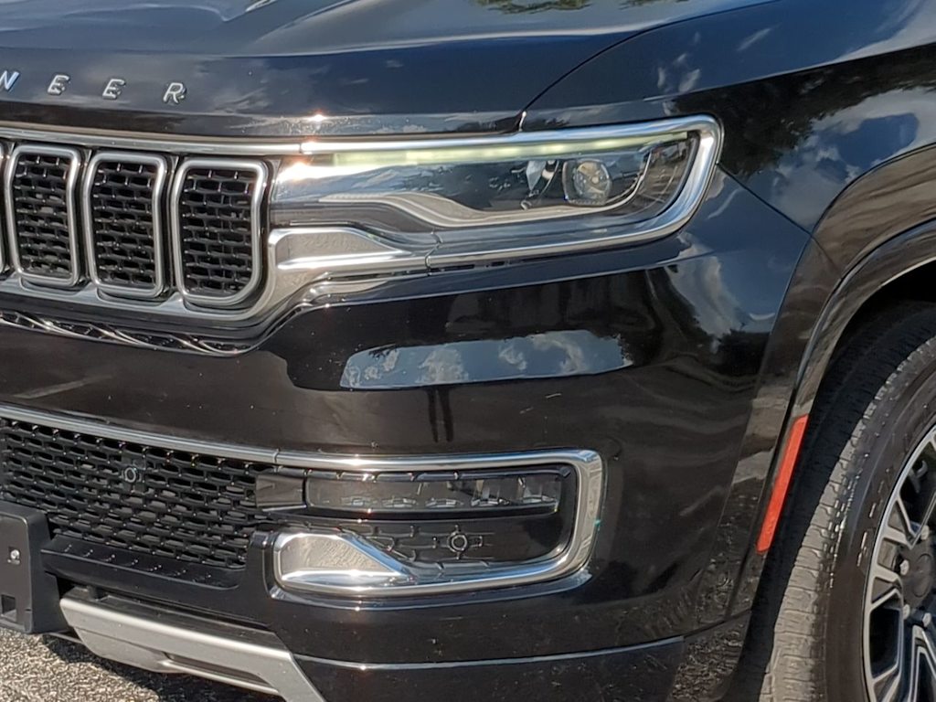 Thumbnail: 2024 Jeep Wagoneer - 24