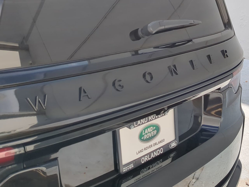 Thumbnail: 2024 Jeep Wagoneer - 23