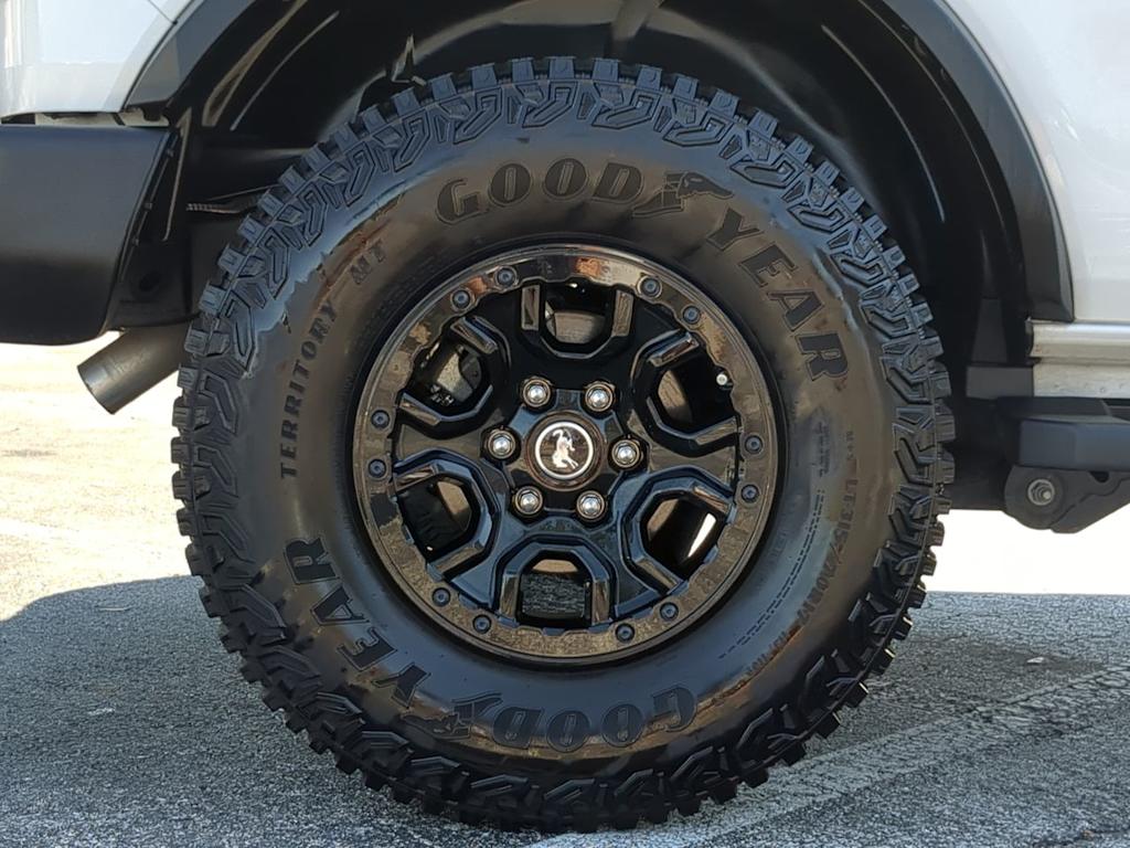 Thumbnail: 2024 Ford Bronco - 7