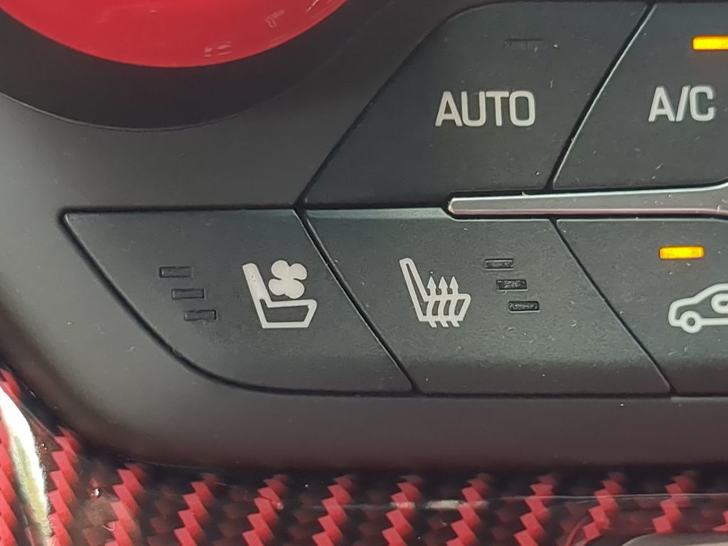 Thumbnail: 2019 Chevrolet Corvette - 32