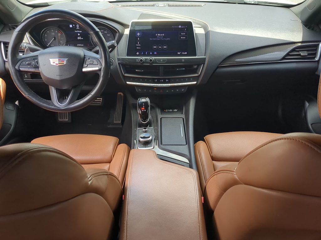 Thumbnail: 2020 Cadillac CT5 - 10