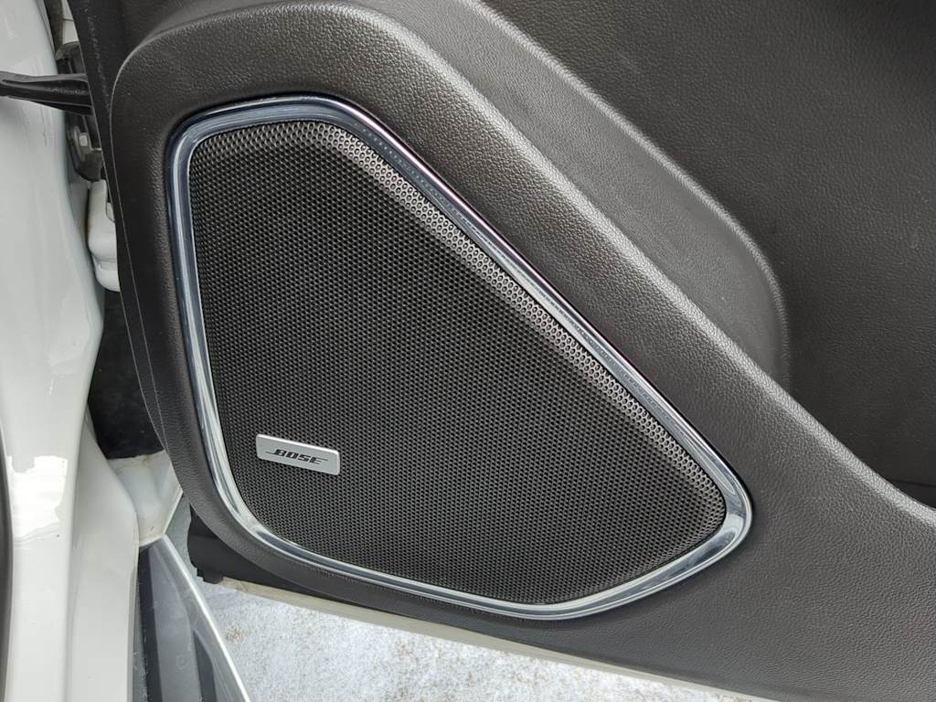 Thumbnail: 2017 GMC Yukon - 33