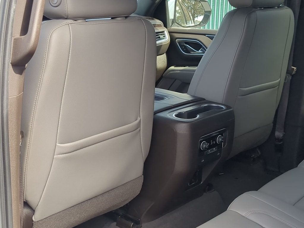 Thumbnail: 2021 Chevrolet Tahoe - 24