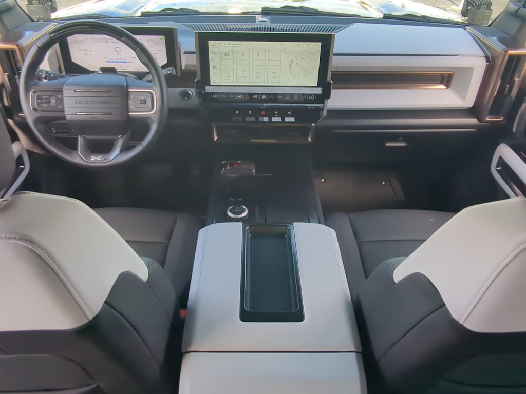 Thumbnail: 2025 GMC Hummer EV - 8