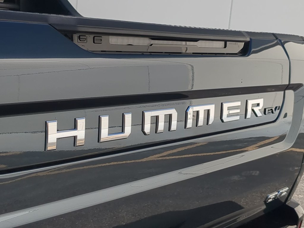 Thumbnail: 2025 GMC Hummer EV - 22