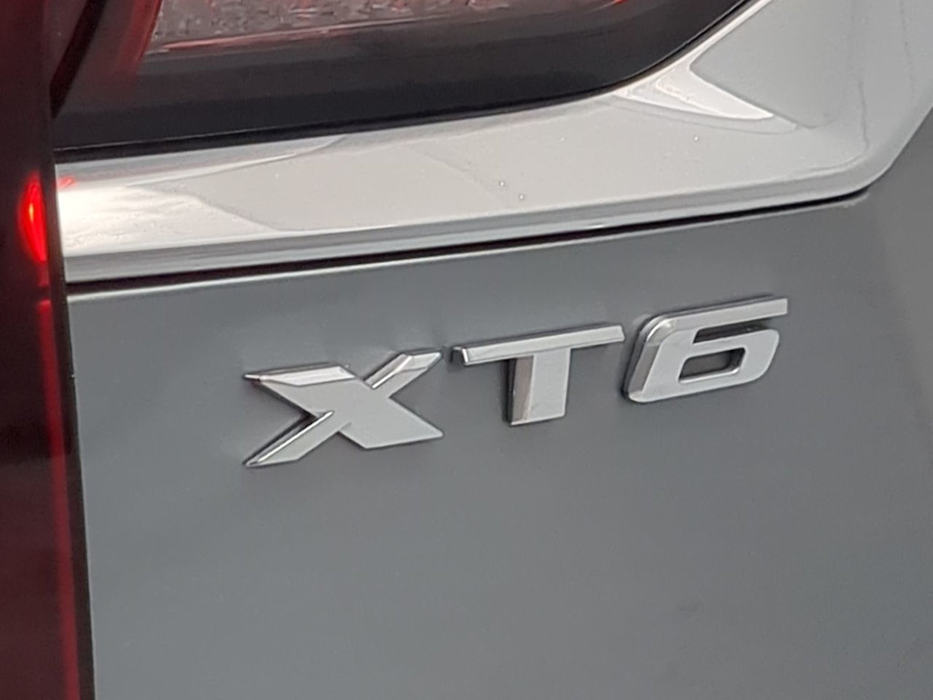 Thumbnail: 2024 Cadillac XT6 - 26