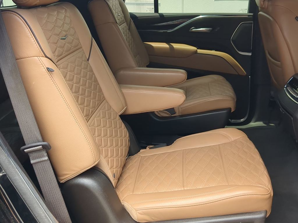 Thumbnail: 2021 Cadillac Escalade - 26