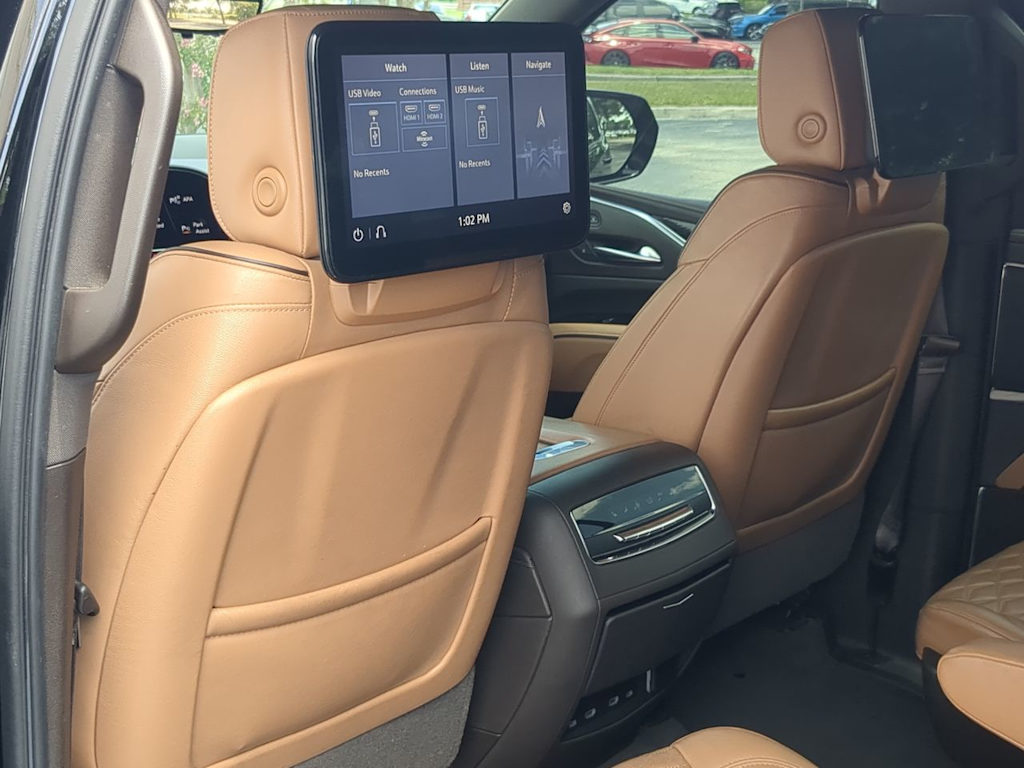 Thumbnail: 2021 Cadillac Escalade - 11