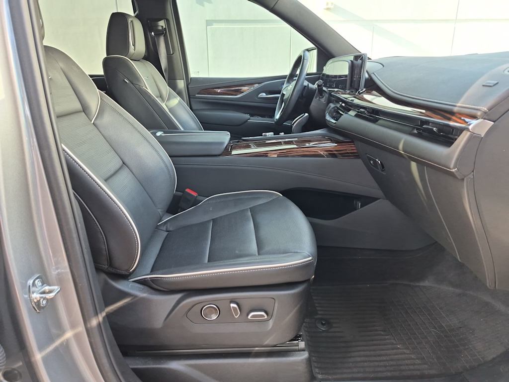 Thumbnail: 2024 Cadillac Escalade - 11