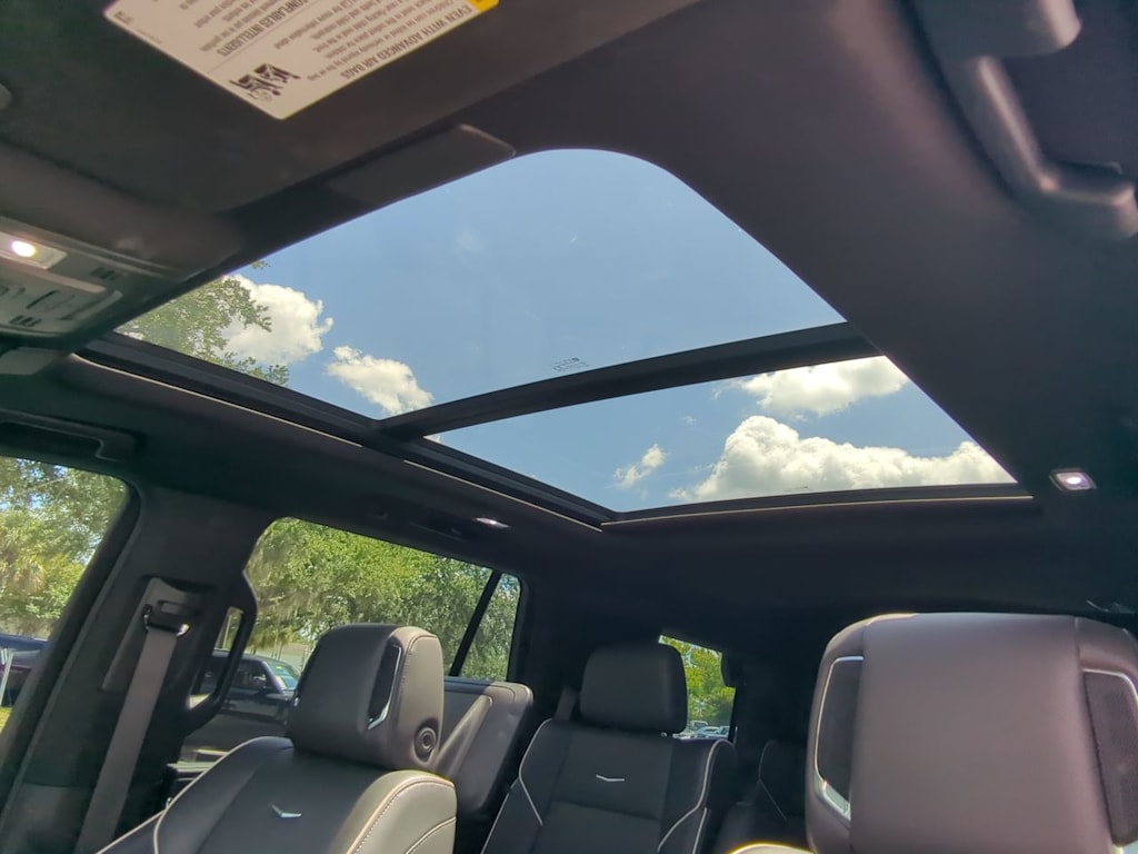 Thumbnail: 2023 Cadillac Escalade - 26