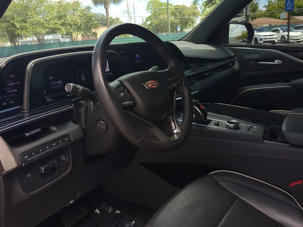 Thumbnail: 2023 Cadillac Escalade - 2