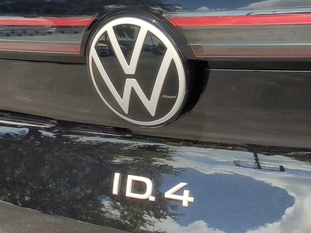 Thumbnail: 2024 Volkswagen ID.4 - 8