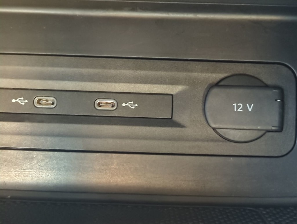 2022 Volkswagen Atlas SEL 34