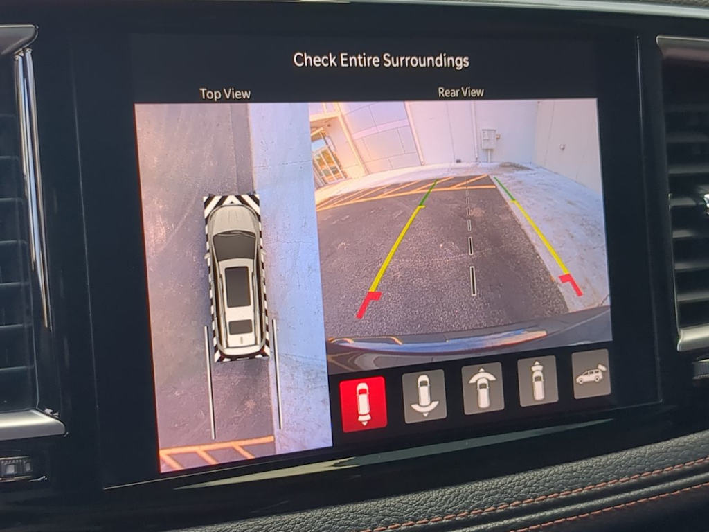 Thumbnail: 2024 Chrysler Pacifica - 35