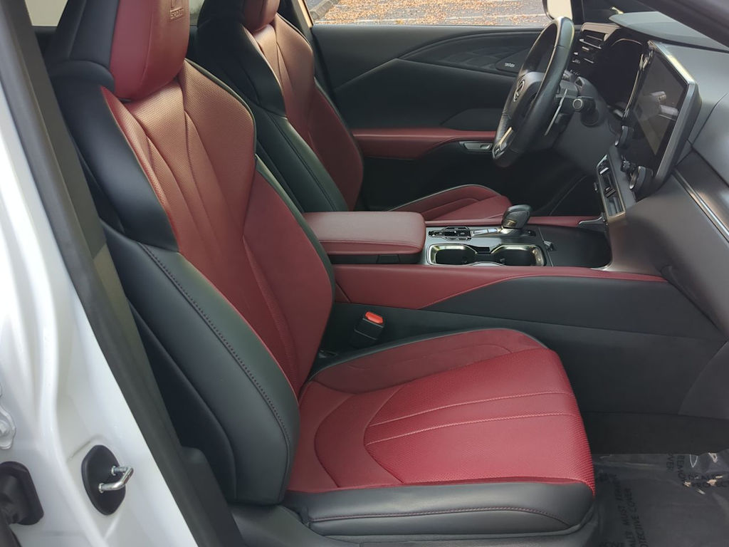 Thumbnail: 2024 Lexus RX - 12