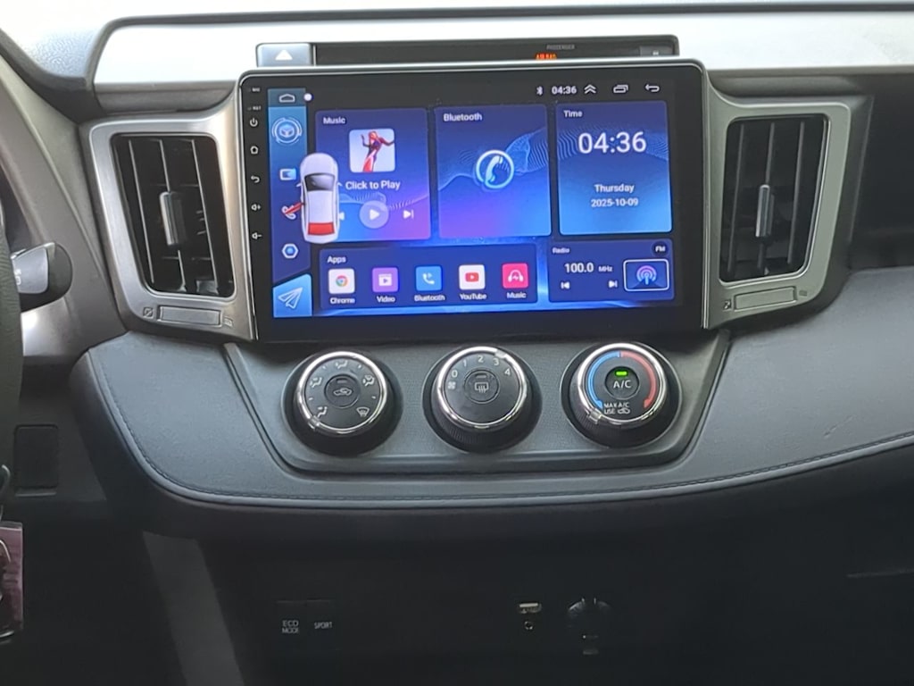 Thumbnail: 2016 Toyota RAV4 - 13