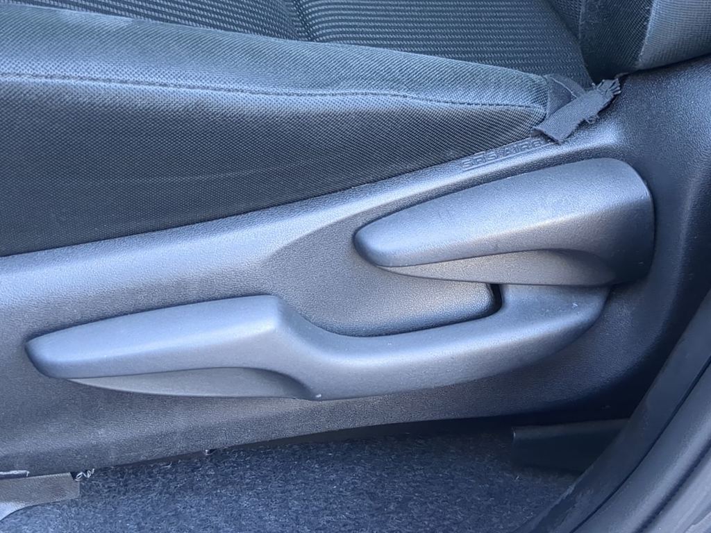 Thumbnail: 2016 Toyota RAV4 - 25