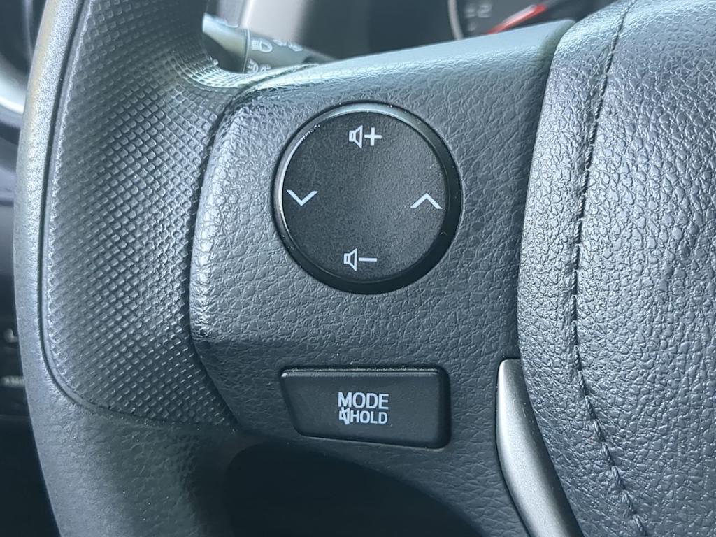 Thumbnail: 2016 Toyota RAV4 - 28