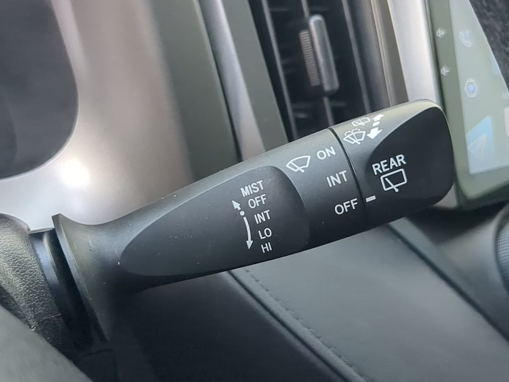 Thumbnail: 2016 Toyota RAV4 - 30