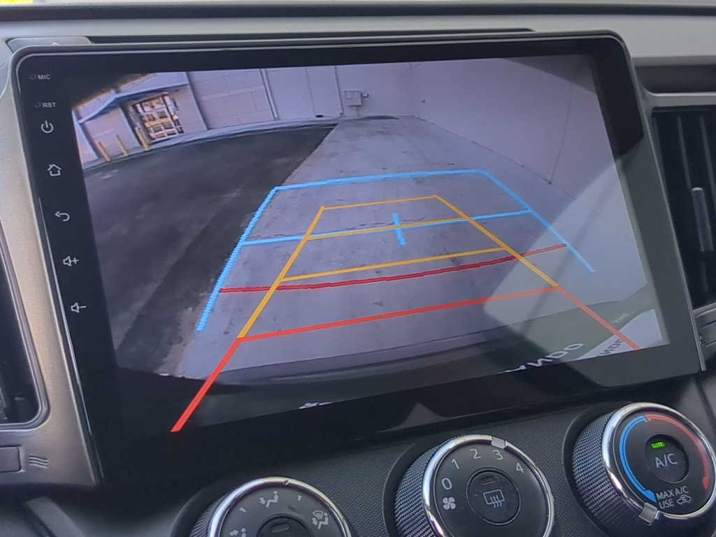 Thumbnail: 2016 Toyota RAV4 - 32