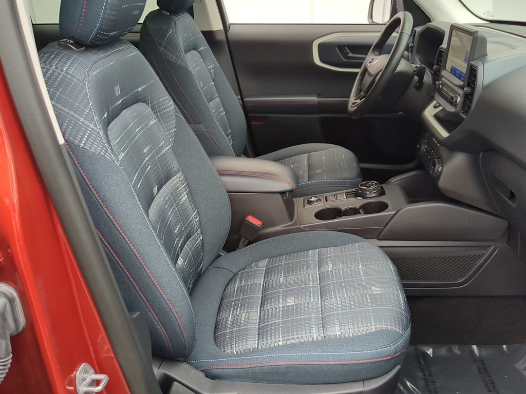 Thumbnail: 2023 Ford Bronco Sport - 10