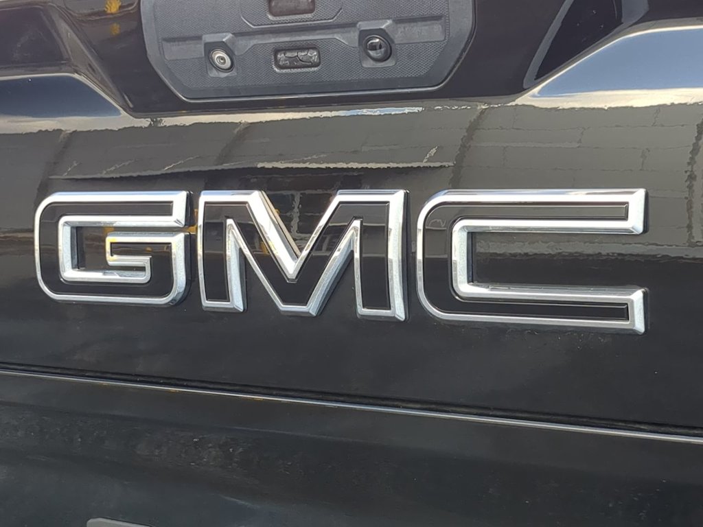 2022 GMC Sierra 1500 AT4 7