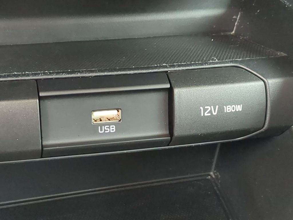 Thumbnail: 2022 Kia Rio - 34