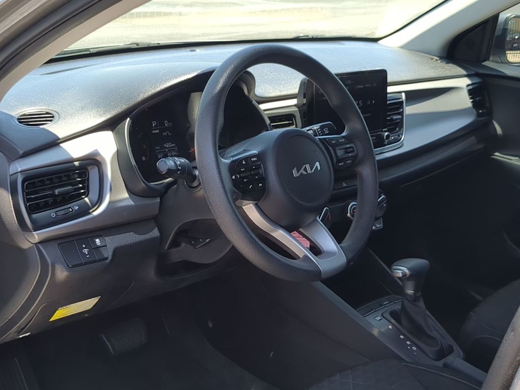 Thumbnail: 2022 Kia Rio - 2