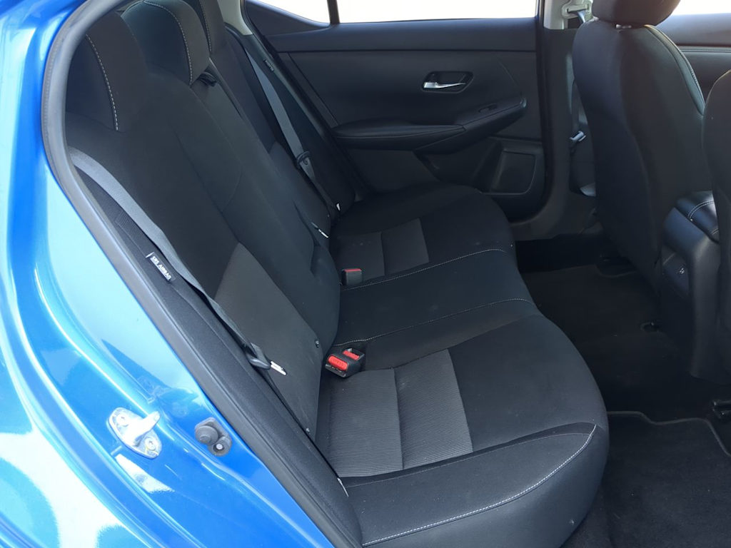 Thumbnail: 2021 Nissan Sentra - 26