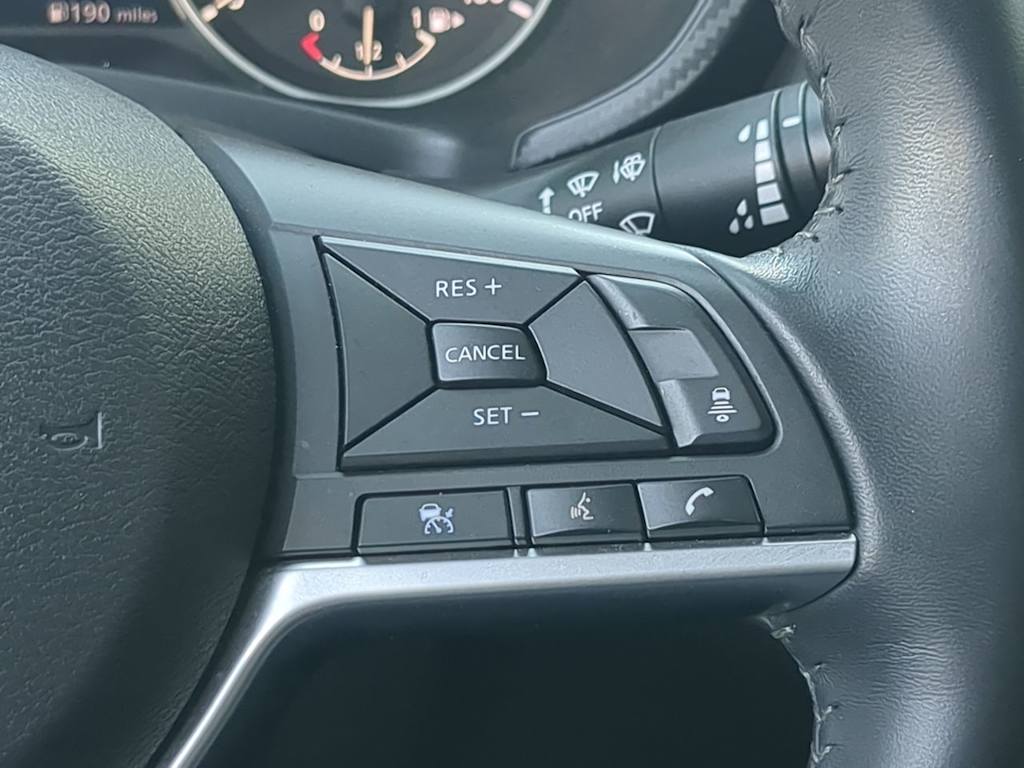 Thumbnail: 2021 Nissan Sentra - 28